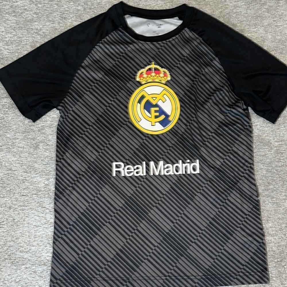 Real Madrid Lucky #7 Charcoal Gray Black Steelplate pattern T-Shirt Jersey M